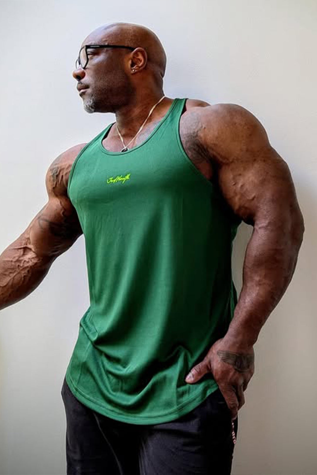 Fast-Dry Bodybuilding Workout Stringer - Green w/ Neon Logo