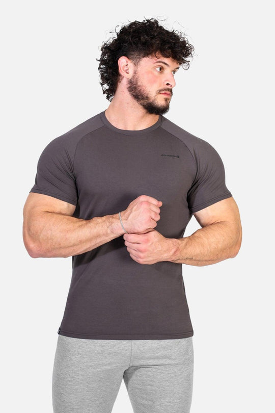 Titan 2.0 Muscle-Fit T-Shirt - Taupe